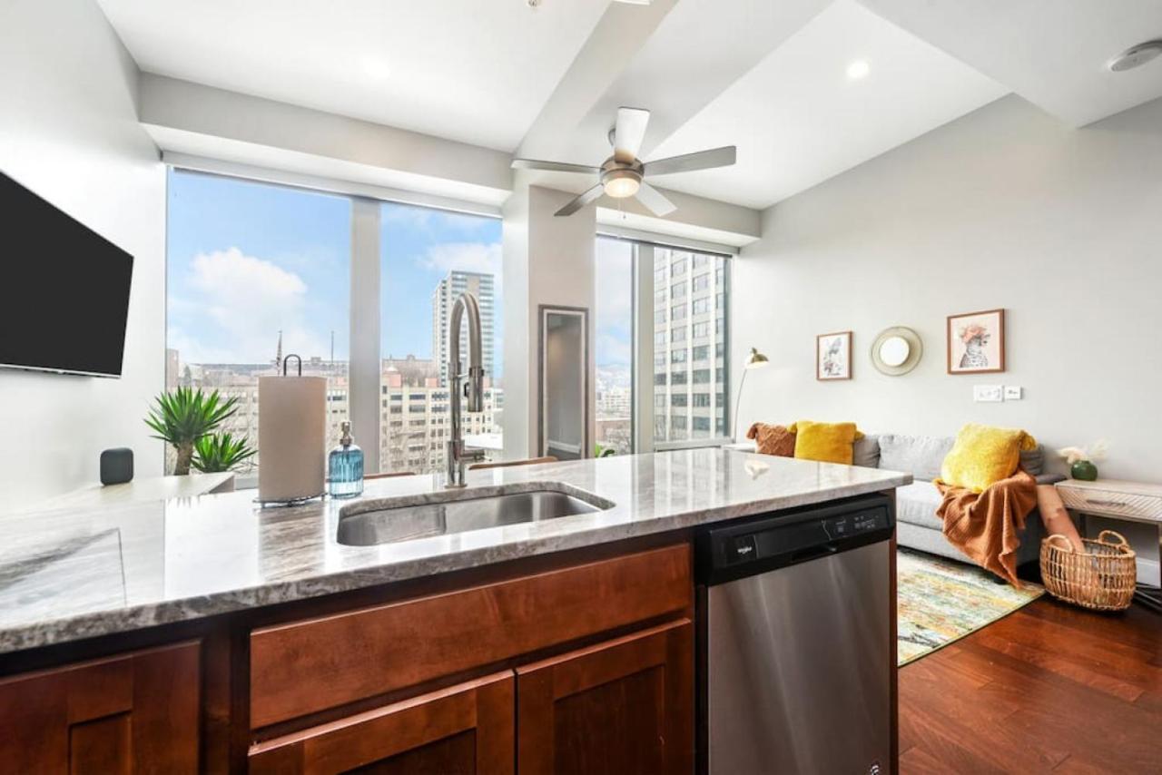 Hostwise Stays - The Washington At Chatham - Free Parking, Private Gym, More! Pittsburgh Zewnętrze zdjęcie